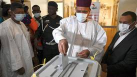 Muerte de siete miembros de comisión electoral empaña segunda vuelta de presidenciales en Níger