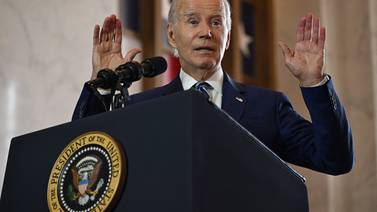 Joe Biden exhorta a diplomático israelí a ‘no precipitarse’ con reformas judiciales