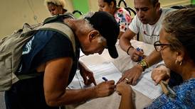 Cubanos votan en referendo por matrimonio gay y gestación subrogada
