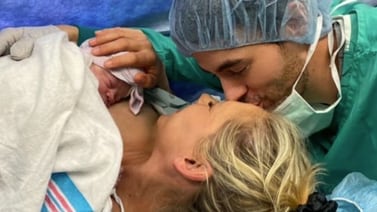 (Fotos): La cantante Joy presenta a su esposa, Enrique Iglesias muestra su nueva bebé y más