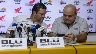 Orlando Moreira: ‘Si un técnico tiene miedo a ser campeón no puede venir al Herediano’