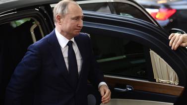 Putin insinúa desinterés por perpetuarse en el poder en Rusia