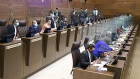 Diputados aprueban reforma al empleo público en primer debate, con 32 votos a favor y 15 en contra