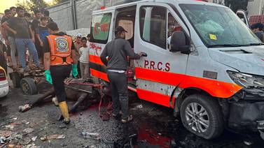 Israel confirma que bombardeó una ambulancia en Gaza ‘usada’ por Hamás para llevar armas