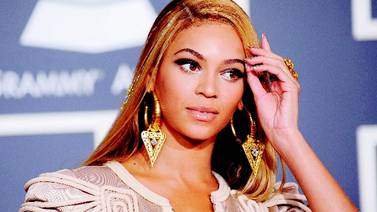 Madre  de Beyoncé niega  embarazo de su hija