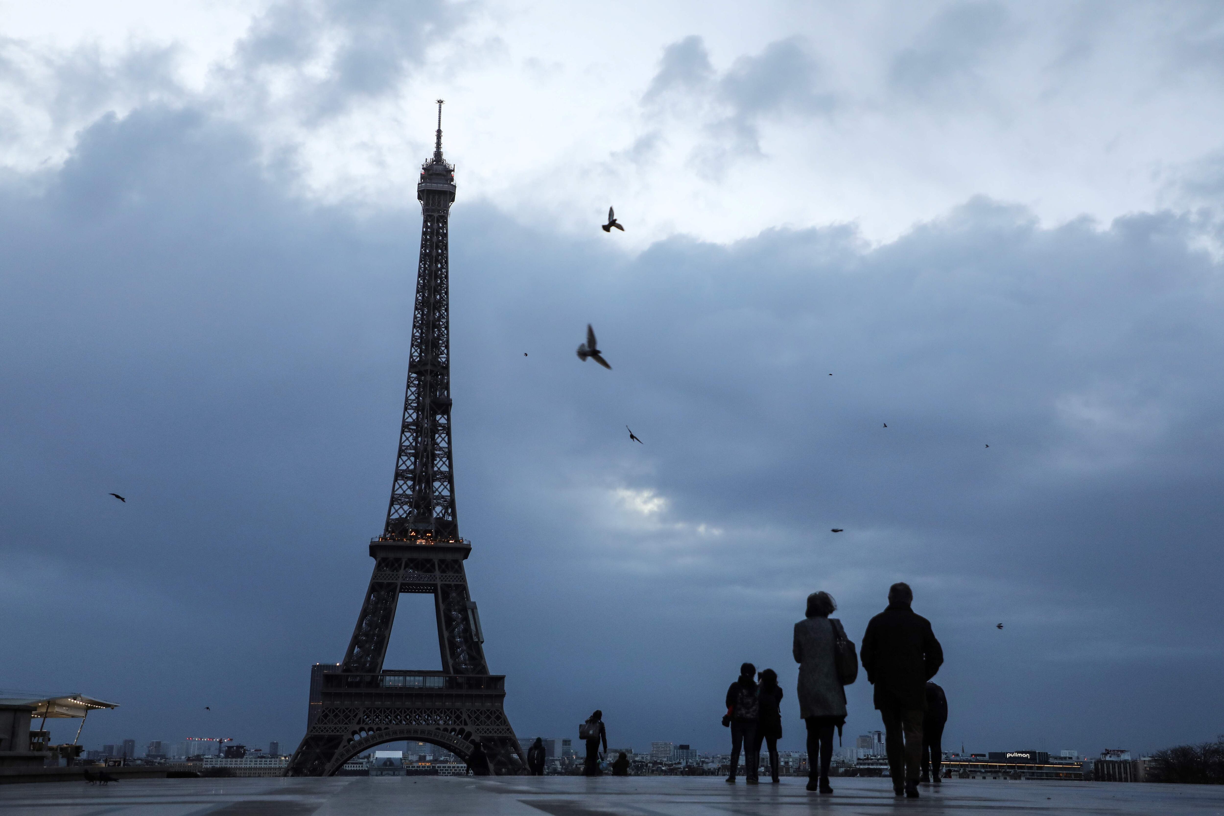 Explanada de Trocadero frente a la torre Eiffel en París. Este programa de lealtad permite tomar vuelos sin pagar por los tiquetes aéreos. Fotografía: 