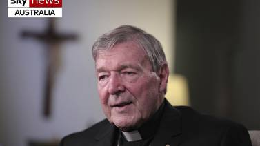 Cardenal australiano alega ser perseguido por denunciar corrupción en el Vaticano
