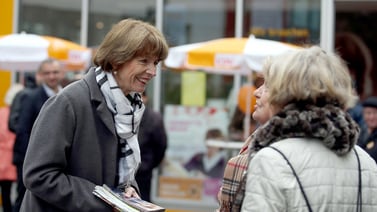Atacante de la candidata a la alcaldía de Colonia en Alemania tiene nexos con extrema derecha