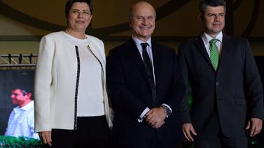 Figueres escoge a exdirector de Uccaep y exasesora de gobierno del PAC como candidatos a vicepresidentes