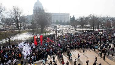 Miles de militantes antiabortistas desfilan en Washington
