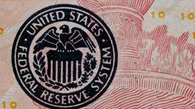 Reserva Federal deberá subir sus tasas al menos hasta inicios de 2023, afirma gobernador