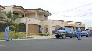 Hombre asesinó a pareja e hijastra para cobrar seguro