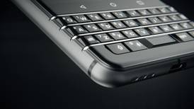 CES 2017: ¿Resucitarán los BlackBerry? Empresa china TCL presenta nuevo modelo