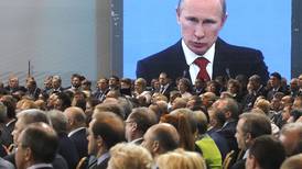 Putin entrega  partido oficialista  a su protegido