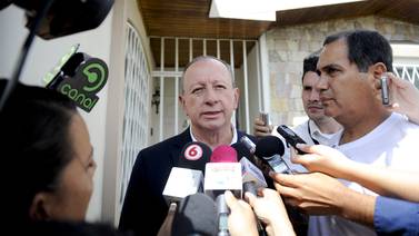  La renuncia de Rodolfo Hernández dejó al calderonismo rendido en el PUSC