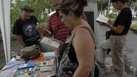 Buenos, bonitos y gratis  Libros en San José