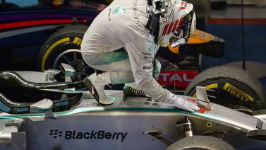  Lewis Hamilton es el nuevo líder de la Fórmula Uno con su victoria en Singapur
