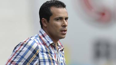  Enrique Meza Jr. asume al Cartaginés por dos torneos cortos
