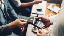 Chip y pago sin contacto están en el 85% de las tarjetas de crédito y débito en Costa Rica