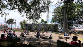 Municipalidad de Cartago prepara retiro del obelisco de la Plaza Mayor