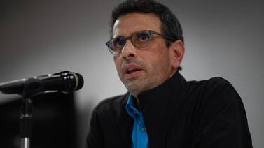 Opositor Henrique Capriles llama a los venezolanos a votar en elecciones regionales