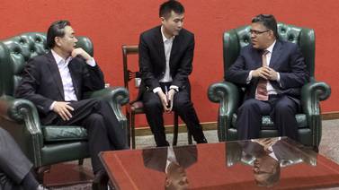   Canciller de China   llega a Venezuela a evaluar  cooperación       