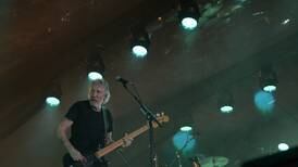 Roger Waters dice que concierto por ayuda humanitaria para Venezuela es un “truco”