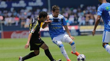 Mauricio Castillo maneja opciones en Guatemala, Tailandia y el fútbol nacional