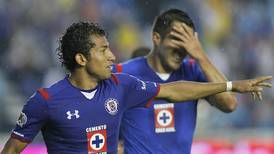 Cruz Azul consigue su segunda victoria del torneo al derrotar a Querétaro