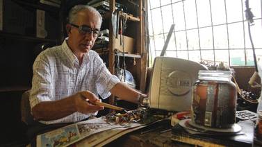 Cartago rinde homenaje al poeta turrialbeño Marco Aguilar