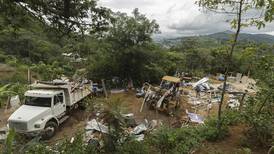 Municipio de Desamparados desaloja a 15 familias que ocupaban terreno de forma ilegal