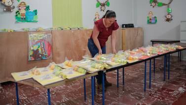 MEP mantendrá entrega de paquetes con alimentos para estudiantes de 765 escuelas durante vacaciones