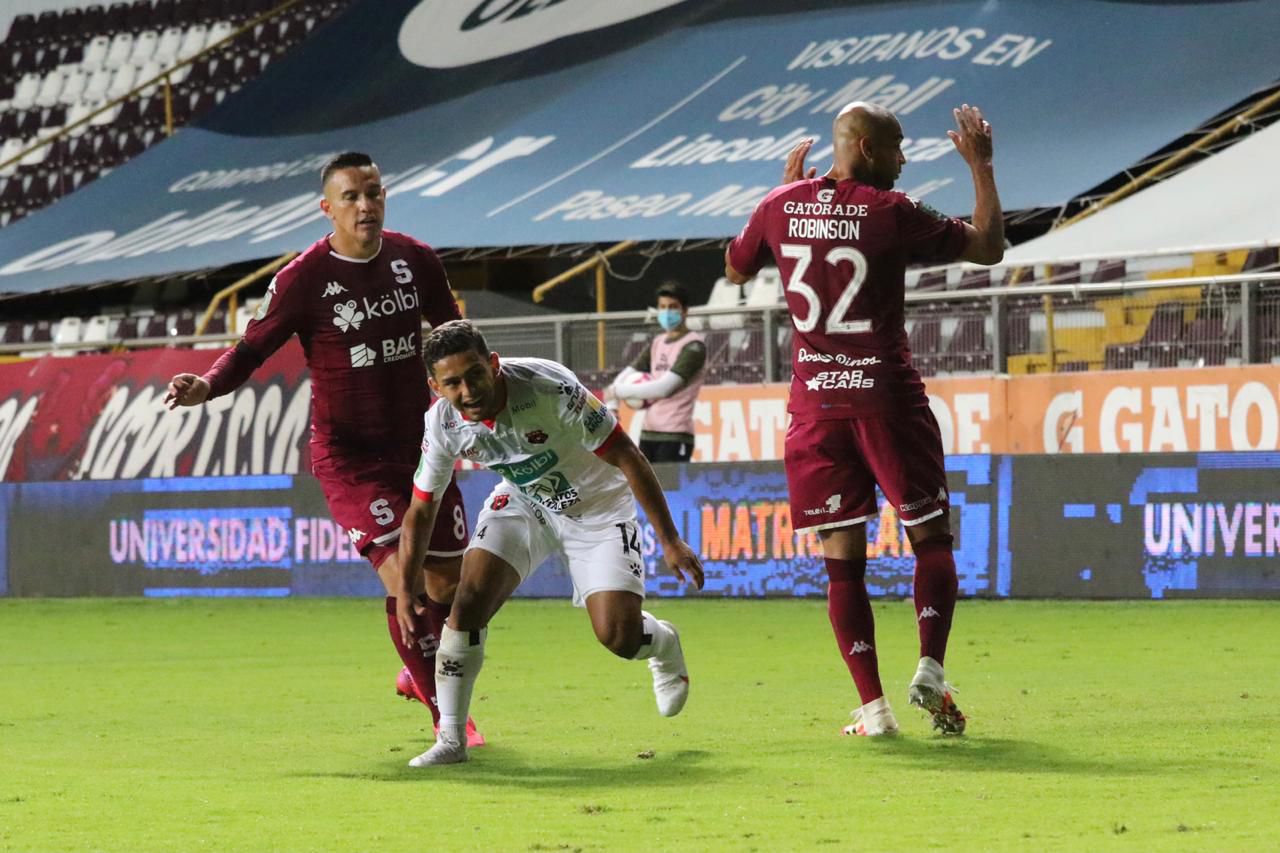 Geancarlo Castro no logró consolidarse en el primer equipo de Alajuelense. Fotografía: Prensa Alajuelense