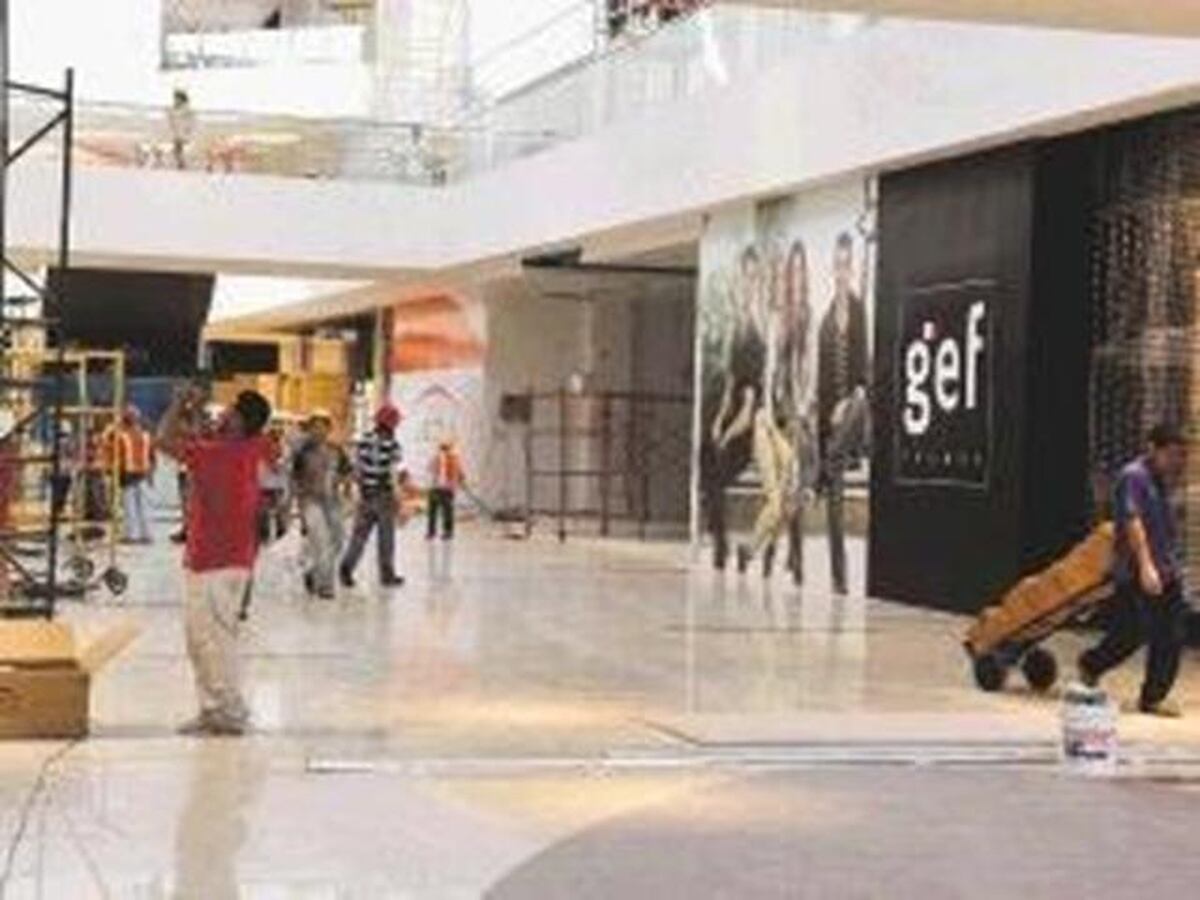 Lincoln Plaza abre hoy con la mitad de sus locales La Nación