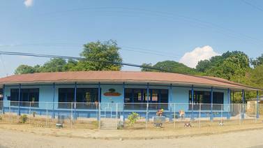 Se inicia restauración de histórica escuela de Quebrada Honda de Nicoya