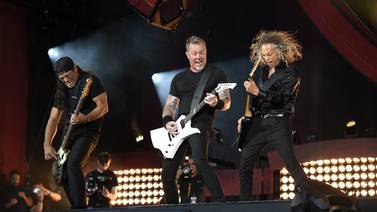 Metallica eligió el diseño del artista Julián García como el ganador del concurso de afiches