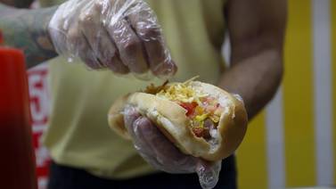 Batata´s: nueva propuesta de hot dogs en el país 