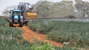 Ministerio de Salud atiende denuncias por uso de herbicidas para agricultura en espacios públicos 