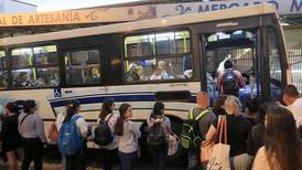 Aresep propone alza de 7% en pasajes de autobús para compensar costo de diésel