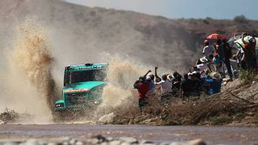  Francés Stéphane Peterhansel vuelve a la victoria en autos en el Rally Dakar 2014