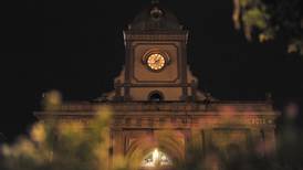 Iglesia de Tibás estrena campanas y reloj con motivo de sus 150 años