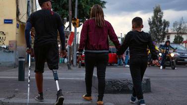 Migrante venezolano narra su odisea al recorrer con su prótesis 4.300 km hasta llegar a Estados Unidos