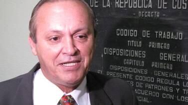   Diputado Wálter Céspedes y exministro Rodolfo Coto cuestionarán fallo de la Contraloría