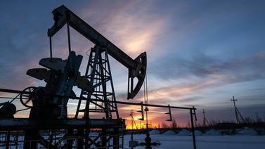 Petróleo WTI termina a su nivel más bajo del año por preocupación sobre demanda