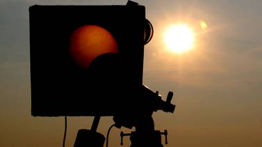 Eclipse anular solar en Costa Rica: ¿cómo fotografiarlo sin dañar sus ojos, cámara o celular?