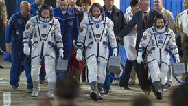 Orinar una llanta antes de viajar al espacio y otras raras supersticiones de los cosmonautas rusos