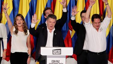 Colombia reelige a Santos  para seguir proceso de paz