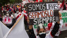 Neoliberalismo y socialismo se enfrentan en las urnas en Perú