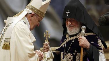Turquía y Vaticano enfrentan  crisis por ‘genocidio’ armenio