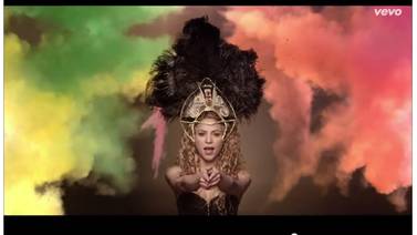 Shakira  anota un golazo  y para celebrarlo canta   <em>La la la</em> 